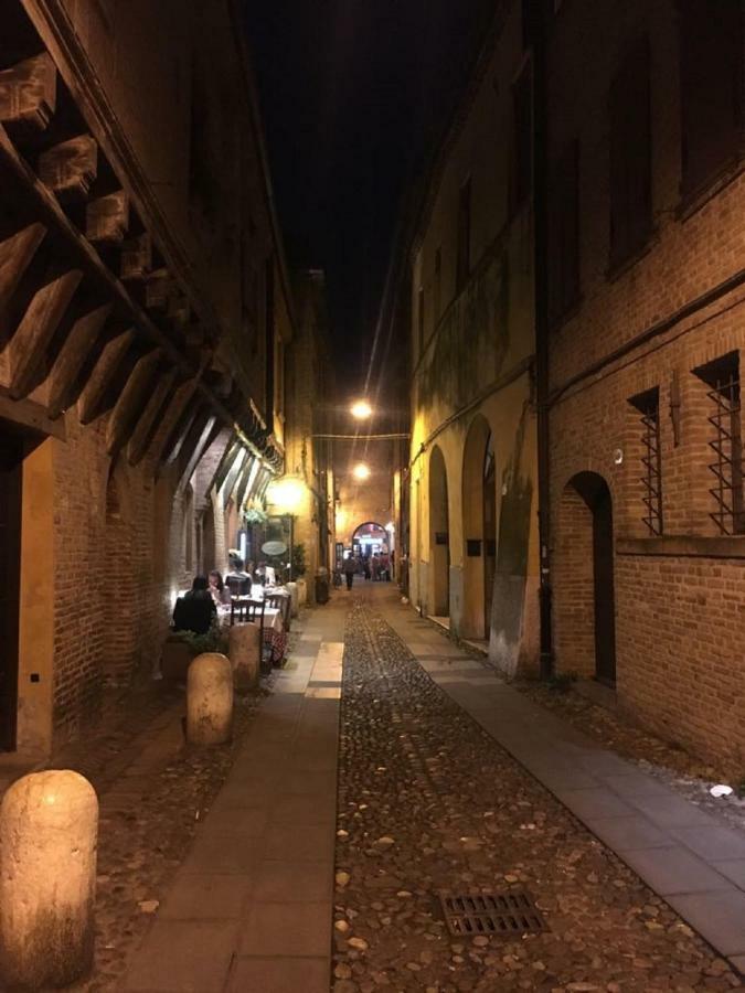 Nell'Antico Ghetto Ebraico Apartment Ferrara Exterior foto
