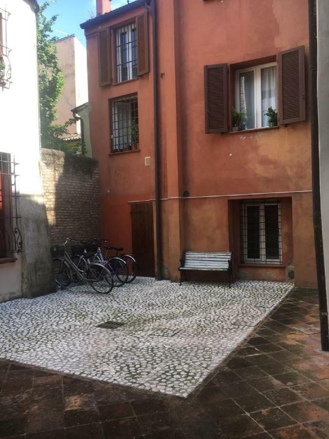 Nell'Antico Ghetto Ebraico Apartment Ferrara Exterior foto